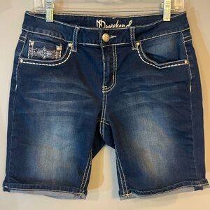 New Direction denim/ blue jean shorts with super cute embellishments